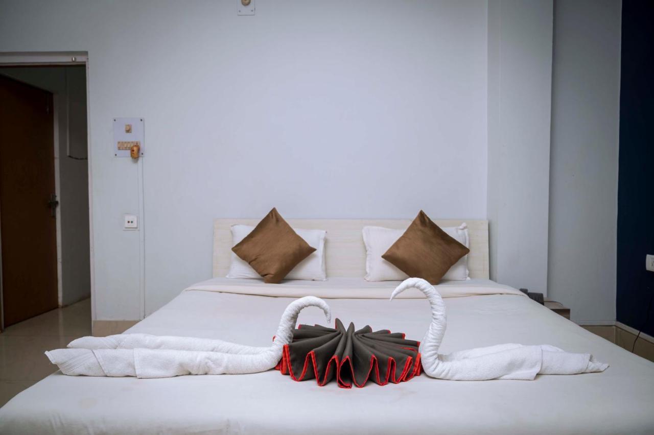 Gs Residency Hotel Guwahati Ngoại thất bức ảnh